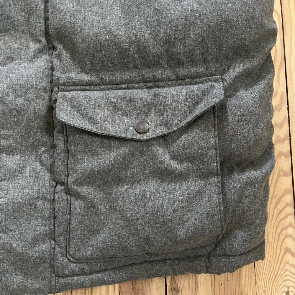 Old Navy Mens Puffer Vest Sherpa‎ Lined Collar Gray Padded Full Zip Pockets XL